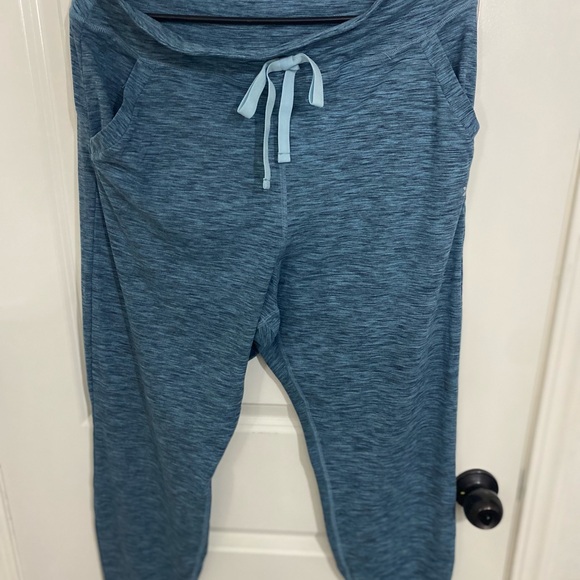 BRAND NEW WITH TAGS 🏷️ WOMEN NINE WEST ACTIVE WEAR - Picture 2 of 2